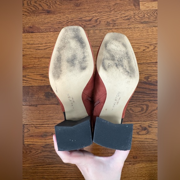 Halston Women’s Heritage Peregrun Suede Ankle Bootie Block Heel Size 7 - Picture 3 of 15